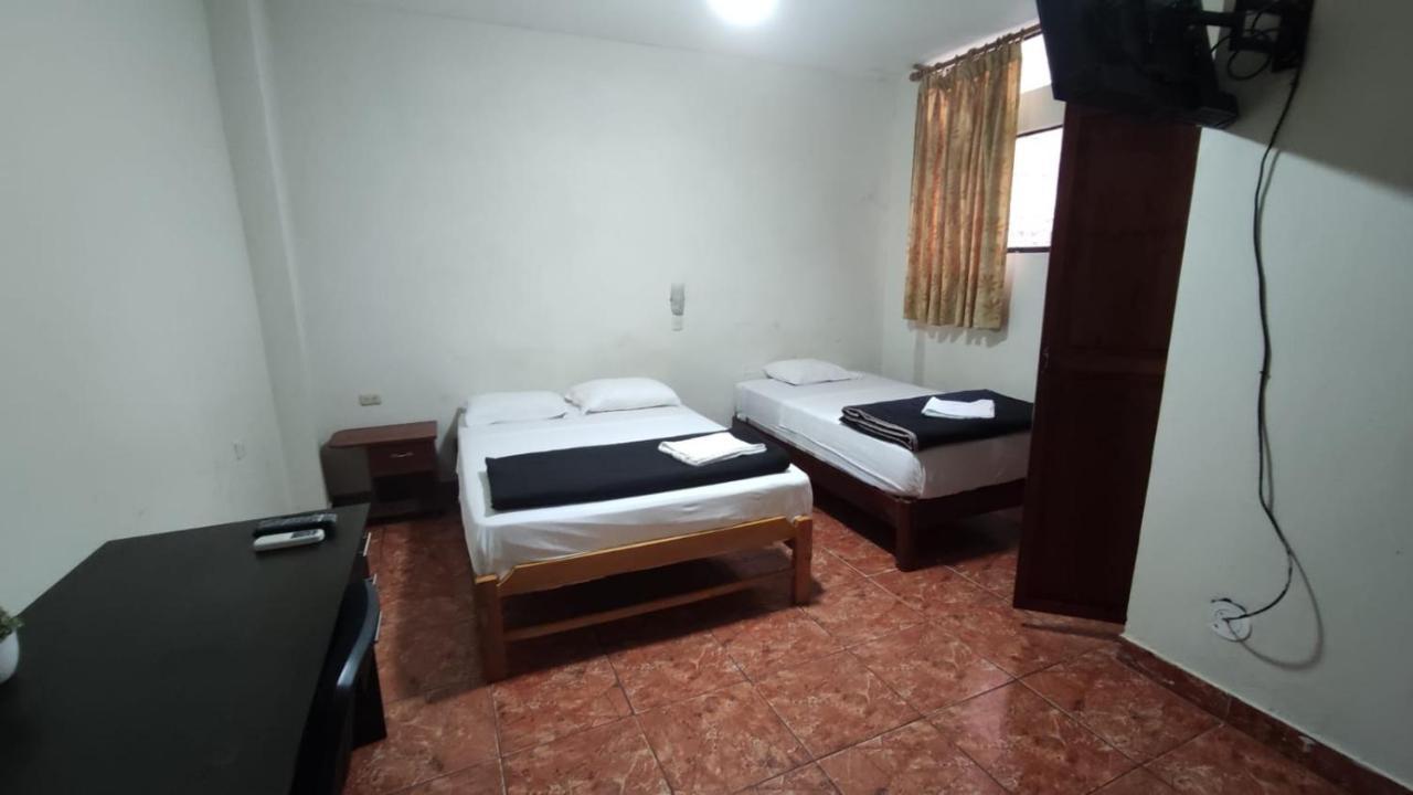 Guest House Тумбес Екстер'єр фото